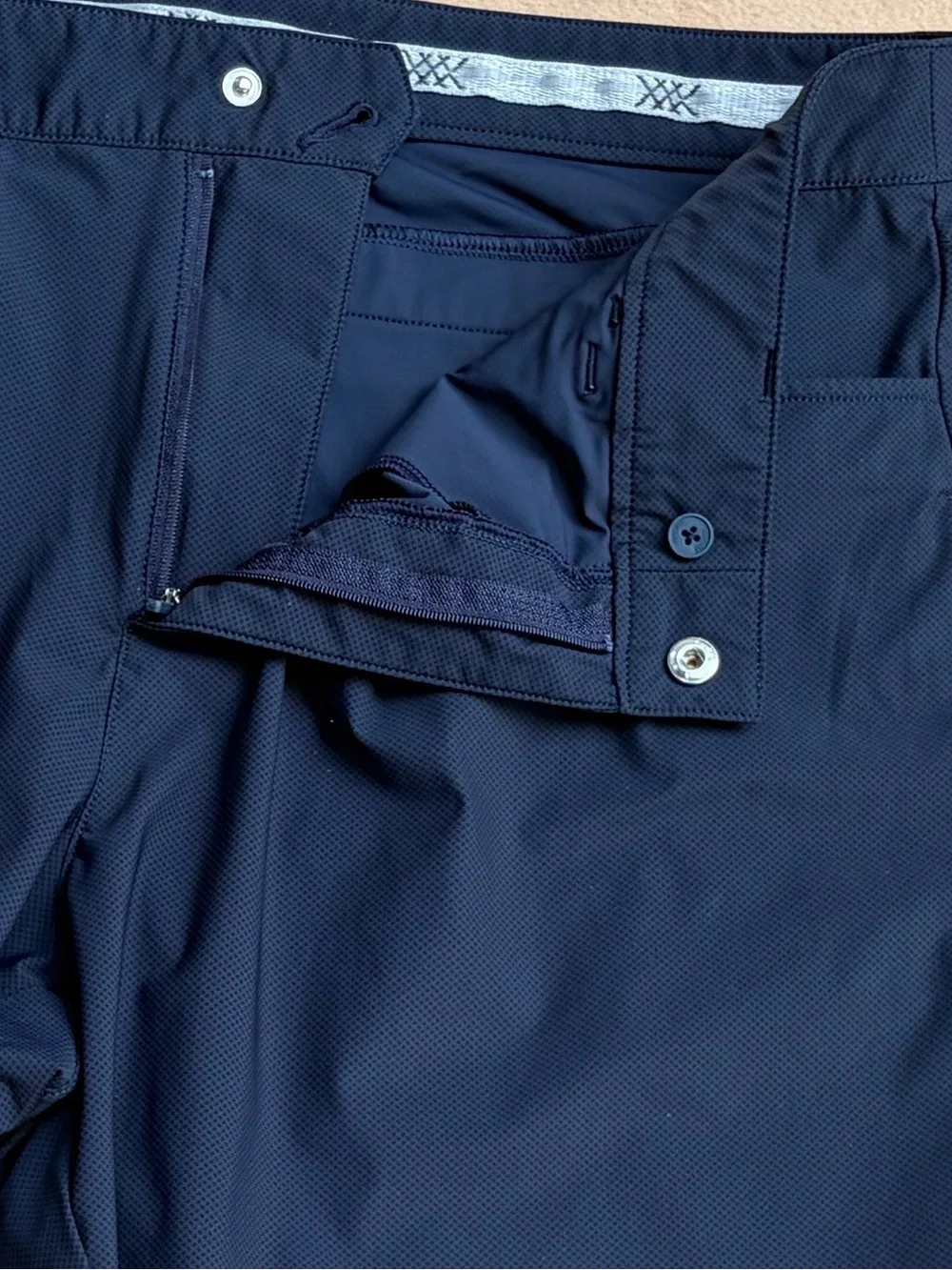 Rhone Men's Momentum Golf Short 7